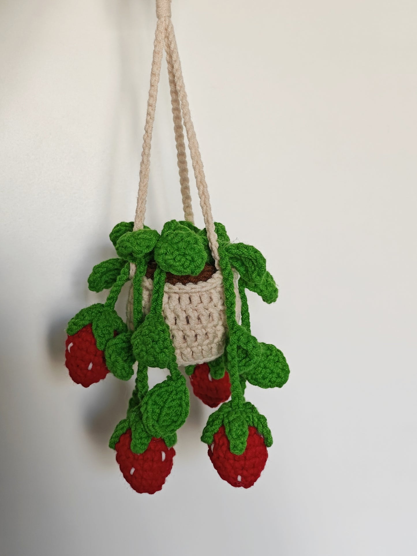 Crochet Strawberry Pot