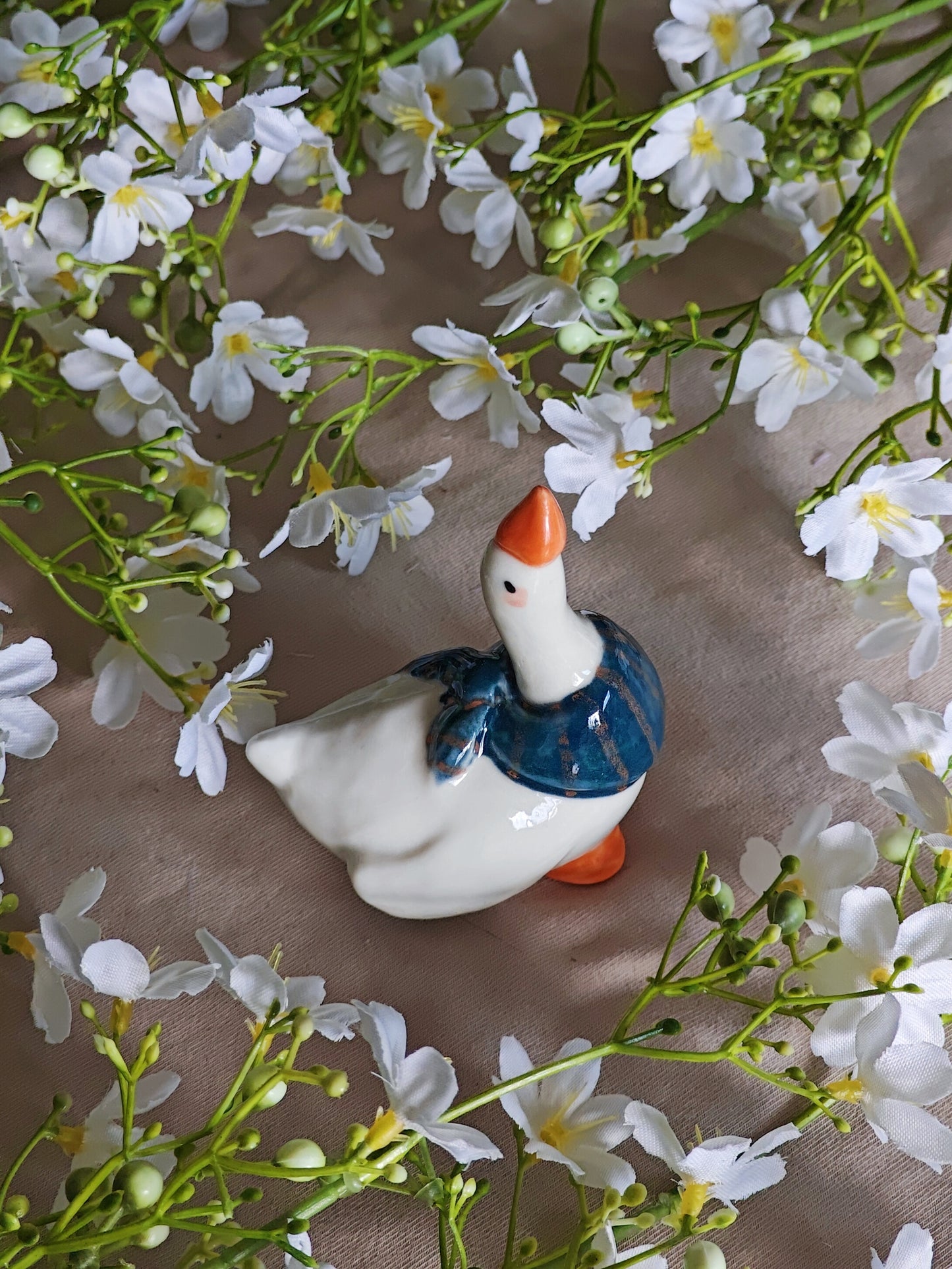 White Goose Ceramic Ring Holder