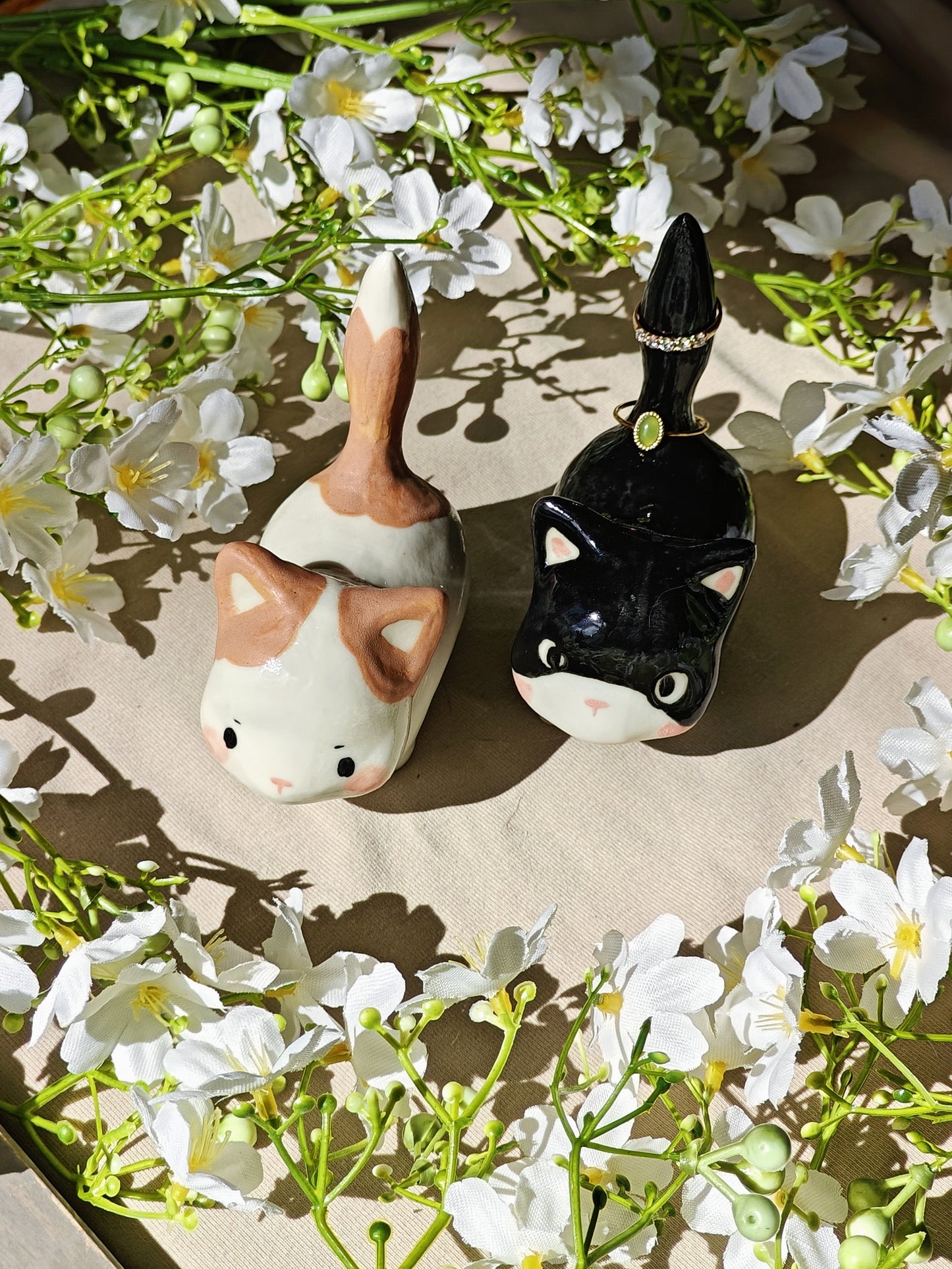 Kitty Ceramic Ring Holder