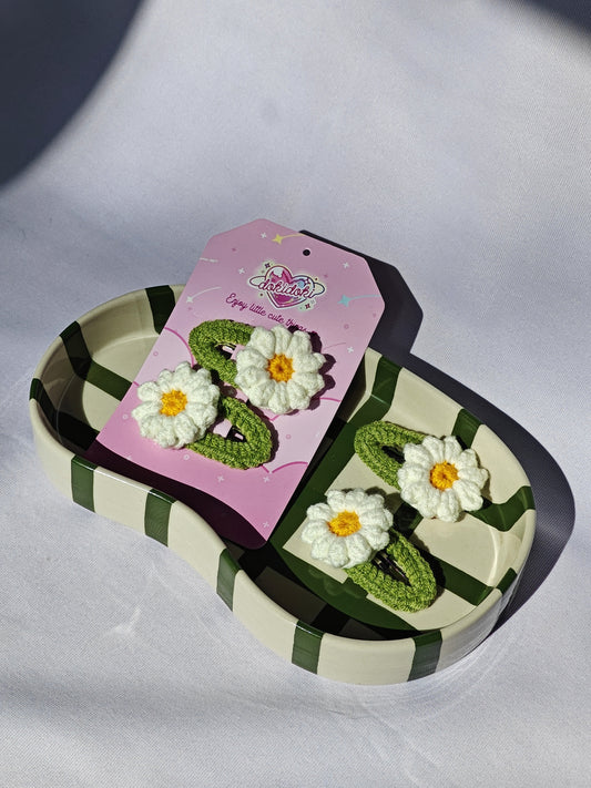 Daisy Crochet Hairpin Set
